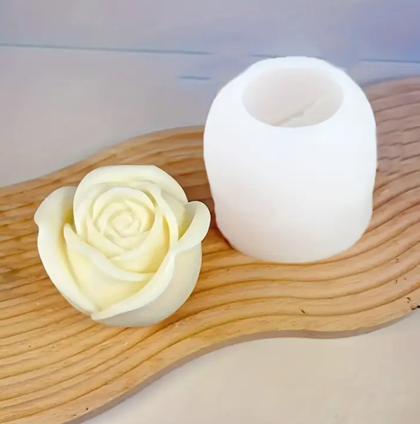 Molde de rosa grande. Ideal para trabajos con velas y jabones. Velas, jabones.
