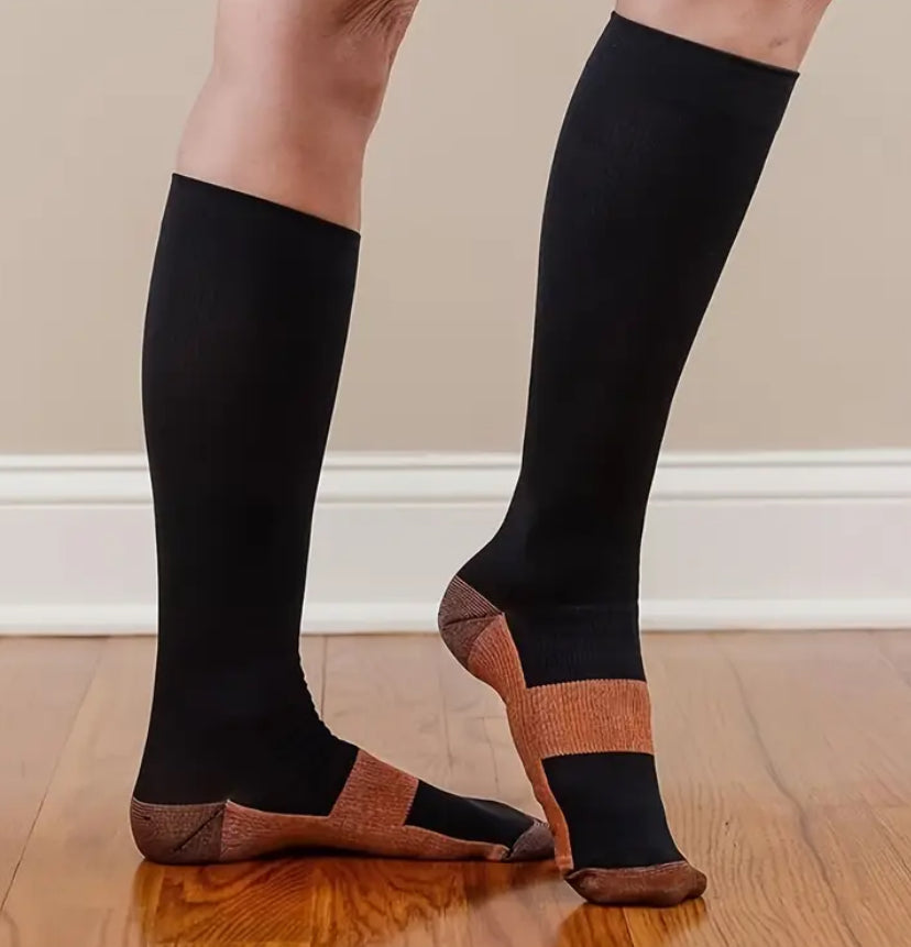 Medias para compresión. Ideal para hombres y mujeres. Cuidado personal.